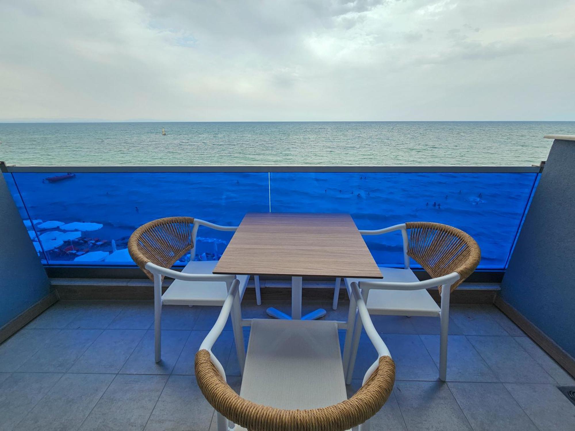 Akteon Girni Hotel Paralia Katerinis Exterior photo